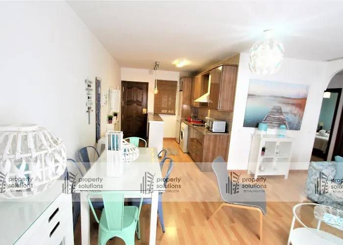 Apartamento La Carihuela - De 3 -a 300mtrs De La Playa *